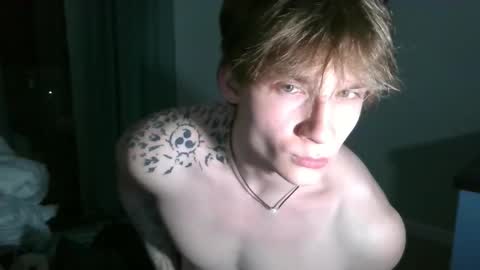 Snapshot of knotsiemens chatting on 25, 2, 2026 Adam online show from 25, 2, 2026