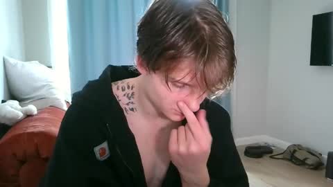 Snapshot of knotsiemens chatting on 18, 3, 2026 Adam online show from 18, 3, 2026