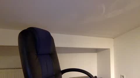 Snapshot of kobasic chatting on 8, 1, 2026 hugo online show from 8, 1, 2026