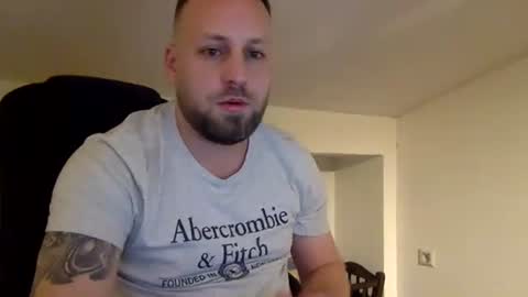 Snapshot of kobasic chatting on 16, 1, 2026 hugo online show from 16, 1, 2026