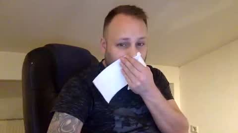 Snapshot of kobasic chatting on 9, 2, 2026 hugo online show from 9, 2, 2026