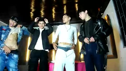 Snapshot of kobayaske chatting on 19, 12, 2025 kobayaske online show from 19, 12, 2025