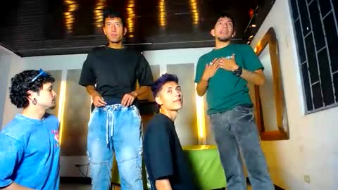 Snapshot of kobayaske chatting on 19, 3, 2026 kobayaske online show from 19, 3, 2026