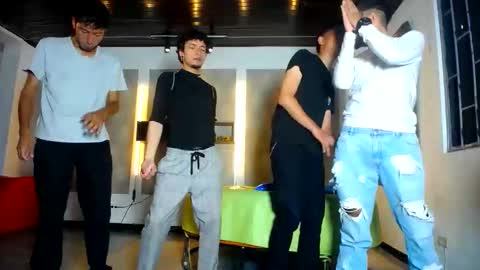 Snapshot of kobayaske chatting on 21, 3, 2026 kobayaske online show from 21, 3, 2026