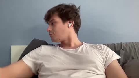 Snapshot of kobeberto chatting on 7, 2, 2026 kobeberto online show from 7, 2, 2026