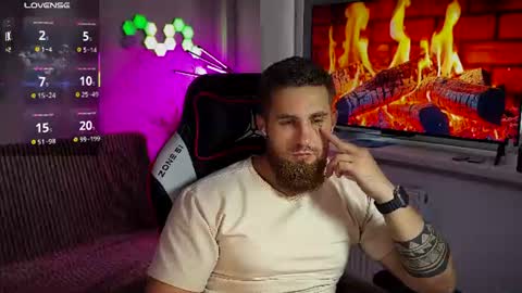 Snapshot of kochka25 chatting on 7, 7, 2026 Sweet boy online show from 7, 7, 2026