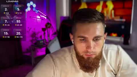 Snapshot of kochka25 chatting on 20, 7, 2026 Sweet boy online show from 20, 7, 2026