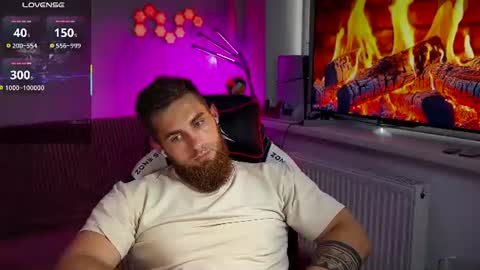 Snapshot of kochka25 chatting on 28, 7, 2026 Sweet boy online show from 28, 7, 2026