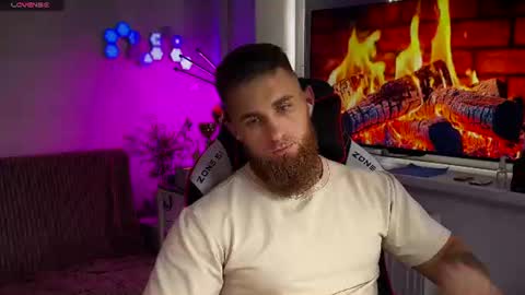 Snapshot of kochka25 chatting on 1, 8, 2026 Sweet boy online show from 1, 8, 2026