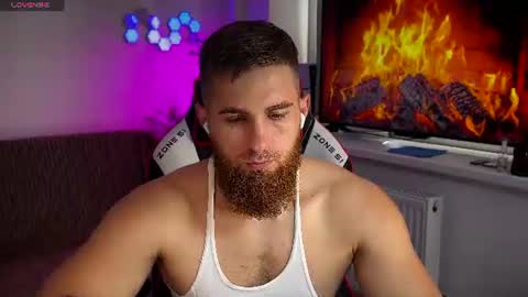 Snapshot of kochka25 chatting on 4, 8, 2026 Sweet boy online show from 4, 8, 2026