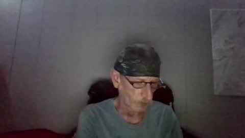 Snapshot of kodiakpm1 chatting on 25, 10, 2025 kodiakpm1 online show from 25, 10, 2025