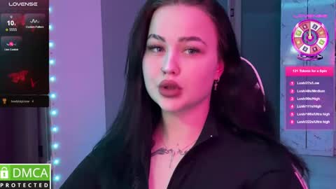 Mia online show from 21, 1, 2025