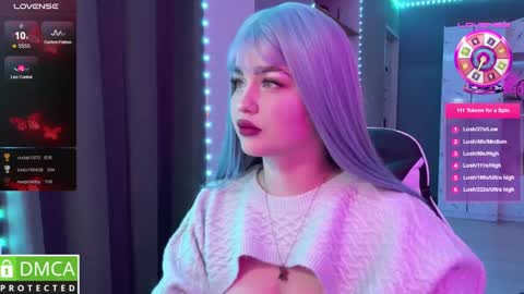 Mia online show from 8, 2, 2025