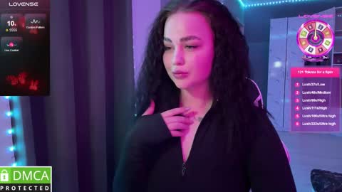 Mia online show from 9, 2, 2025