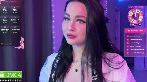 Mia online show from 6, 3, 2025