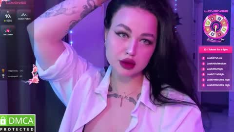 Mia online show from 8, 3, 2025