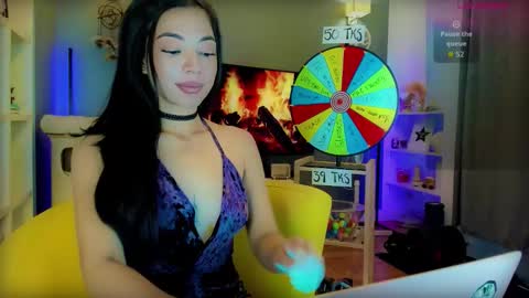 Lisa      online show from 7, 10, 2025