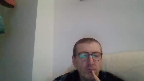 Snapshot of kolesie7 chatting on 2, 12, 2024 JUAN CARLOS online show from 2, 12, 2024