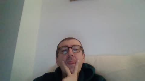 Snapshot of kolesie7 chatting on 11, 12, 2024 JUAN CARLOS online show from 11, 12, 2024