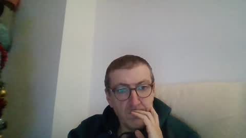 Snapshot of kolesie7 chatting on 14, 12, 2024 JUAN CARLOS online show from 14, 12, 2024