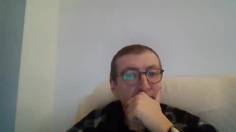Snapshot of kolesie7 chatting on 19, 12, 2024 JUAN CARLOS online show from 19, 12, 2024