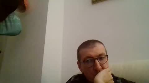 Snapshot of kolesie7 chatting on 5, 2, 2025 JUAN CARLOS online show from 5, 2, 2025