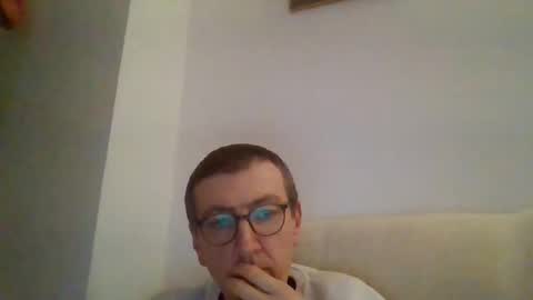 Snapshot of kolesie7 chatting on 10, 3, 2025 JUAN CARLOS online show from 10, 3, 2025