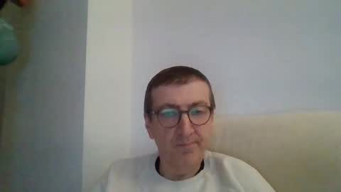 Snapshot of kolesie7 chatting on 11, 3, 2025 JUAN CARLOS online show from 11, 3, 2025