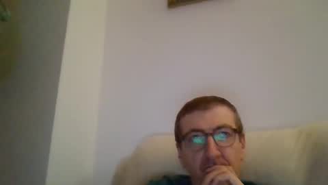 Snapshot of kolesie7 chatting on 6, 10, 2025 JUAN CARLOS online show from 6, 10, 2025