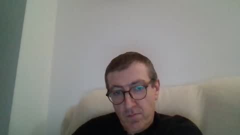 Snapshot of kolesie7 chatting on 7, 10, 2025 JUAN CARLOS online show from 7, 10, 2025