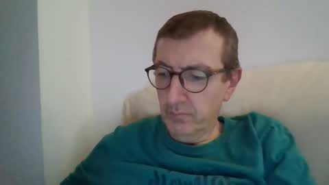 Snapshot of kolesie7 chatting on 9, 10, 2025 JUAN CARLOS online show from 9, 10, 2025