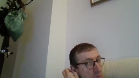 Snapshot of kolesie7 chatting on 14, 10, 2025 JUAN CARLOS online show from 14, 10, 2025