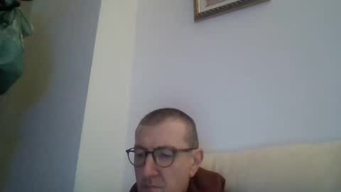 Snapshot of kolesie7 chatting on 27, 10, 2025 JUAN CARLOS online show from 27, 10, 2025