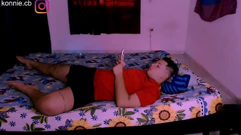 Snapshot of konnie_kardashian chatting on 23, 2, 2025 Klyie Online Mostly at 10pm-7am COL time online show from 23, 2, 2025