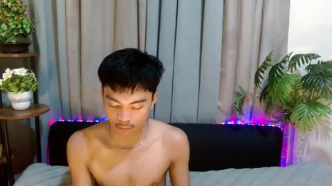 kopikobrownxx online show from 19, 4, 2026