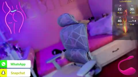 MISS ALICIA online show from 8, 11, 2025