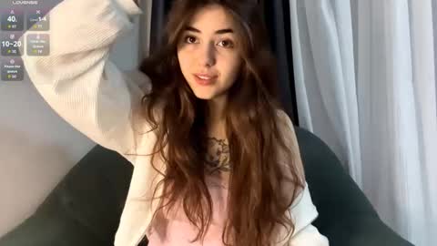 Snapshot of korialmas chatting on 15, 12, 2025 Nova online show from 15, 12, 2025