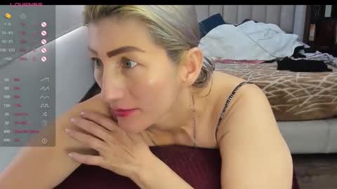 Snapshot of korinasex22 chatting on 12, 9, 2025 korinasex22 online show from 12, 9, 2025