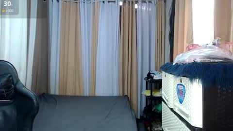 kourtneyluv online show from 21, 3, 2026