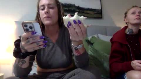 koyoteej online show from 29, 1, 2025