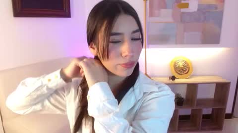 Snapshot of koyuki_san chatting on 20, 12, 2025 Elizabeth online show from 20, 12, 2025