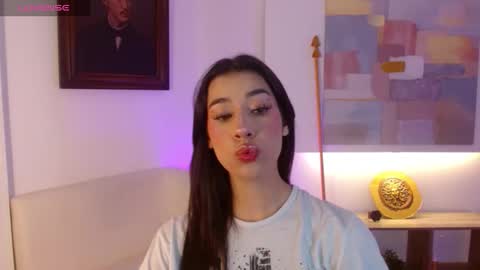 Snapshot of koyuki_san chatting on 22, 12, 2025 Elizabeth online show from 22, 12, 2025