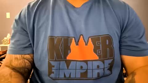 Snapshot of kp253 chatting on 17, 12, 2025 KP online show from 17, 12, 2025