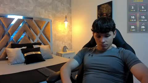Snapshot of kraven_lust chatting on 19, 5, 2026 Kraven online show from 19, 5, 2026