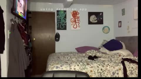 Snapshot of kreamyk420 chatting on 20, 3, 2026 kreamyk420 online show from 20, 3, 2026