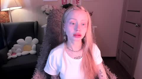 kris_grant online show from 11, 4, 2026