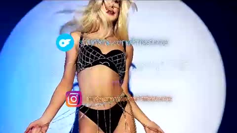 Snapshot of krissone chatting on 9, 7, 2026 Kristina online show from 9, 7, 2026