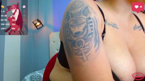 krissone online show from 28, 1, 2025