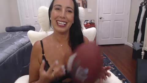 Krissy online show from 4, 8, 2026