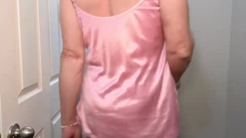 Snapshot of kristal_mountain chatting on 17, 2, 2026 Kristal Mountain online show from 17, 2, 2026